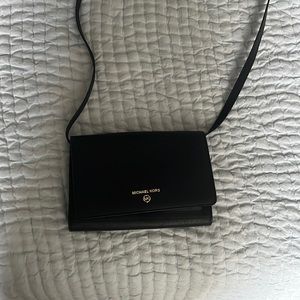 Crossbody Micheal kors bag